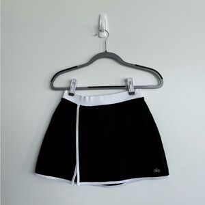 ALO Yoga Black and White Skirt